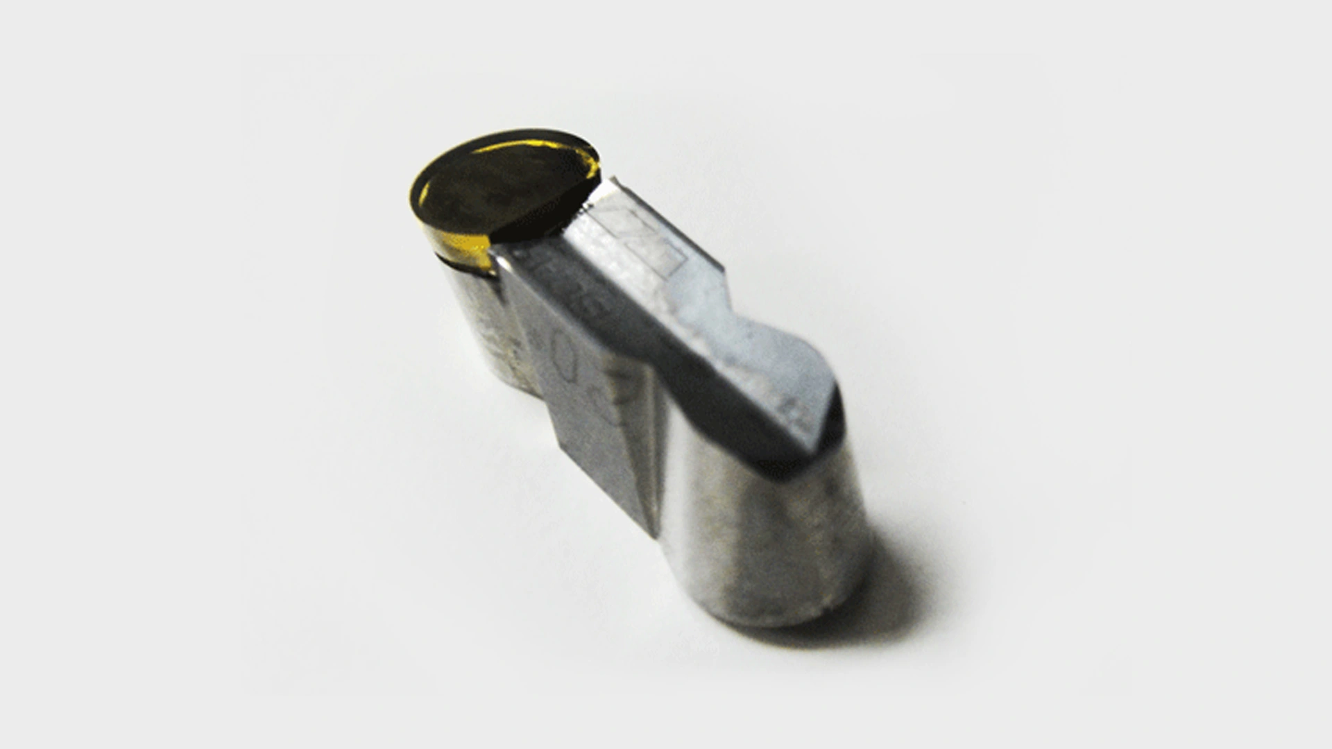 M01-Monocrystal-Bite_1_