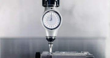 เครื่องมือวัดสำหรับงานช่างที่จำเป็นในโรงงาน มีอะไรบ้าง ใช้งานอย่างไร